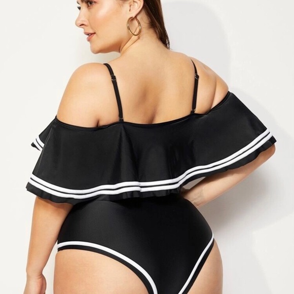 Striped off the shoulder one piece swimsuit - Picture 2 of 10